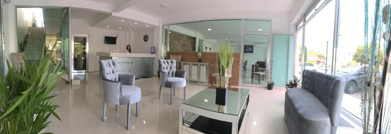 Hotel La Jolla Лос-Мочис Экстерьер фото